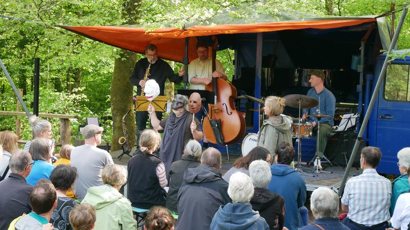 Der Blaue Eumel auf Tour