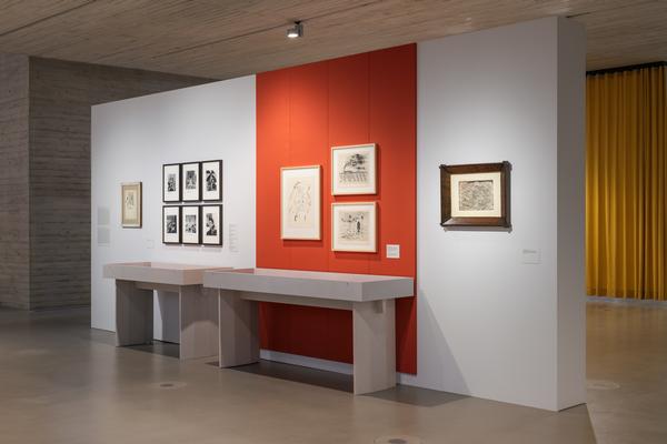 Ausstellungsansicht „Archiv der Träume. Ein surrealistischer Impuls“ 