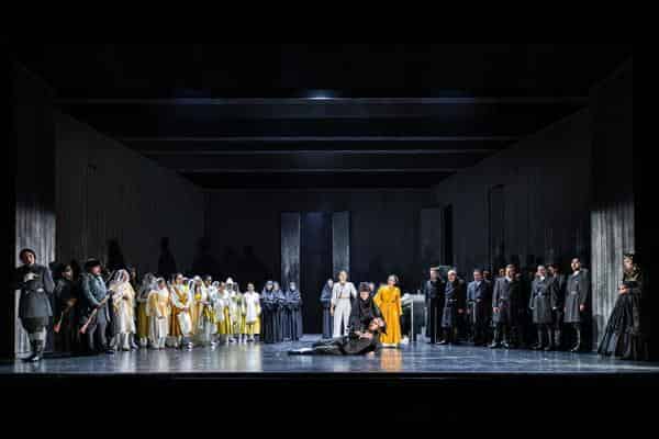 Das Ensemble von Georges Bizets „Ivan IV" am Staatstheater Meiningen