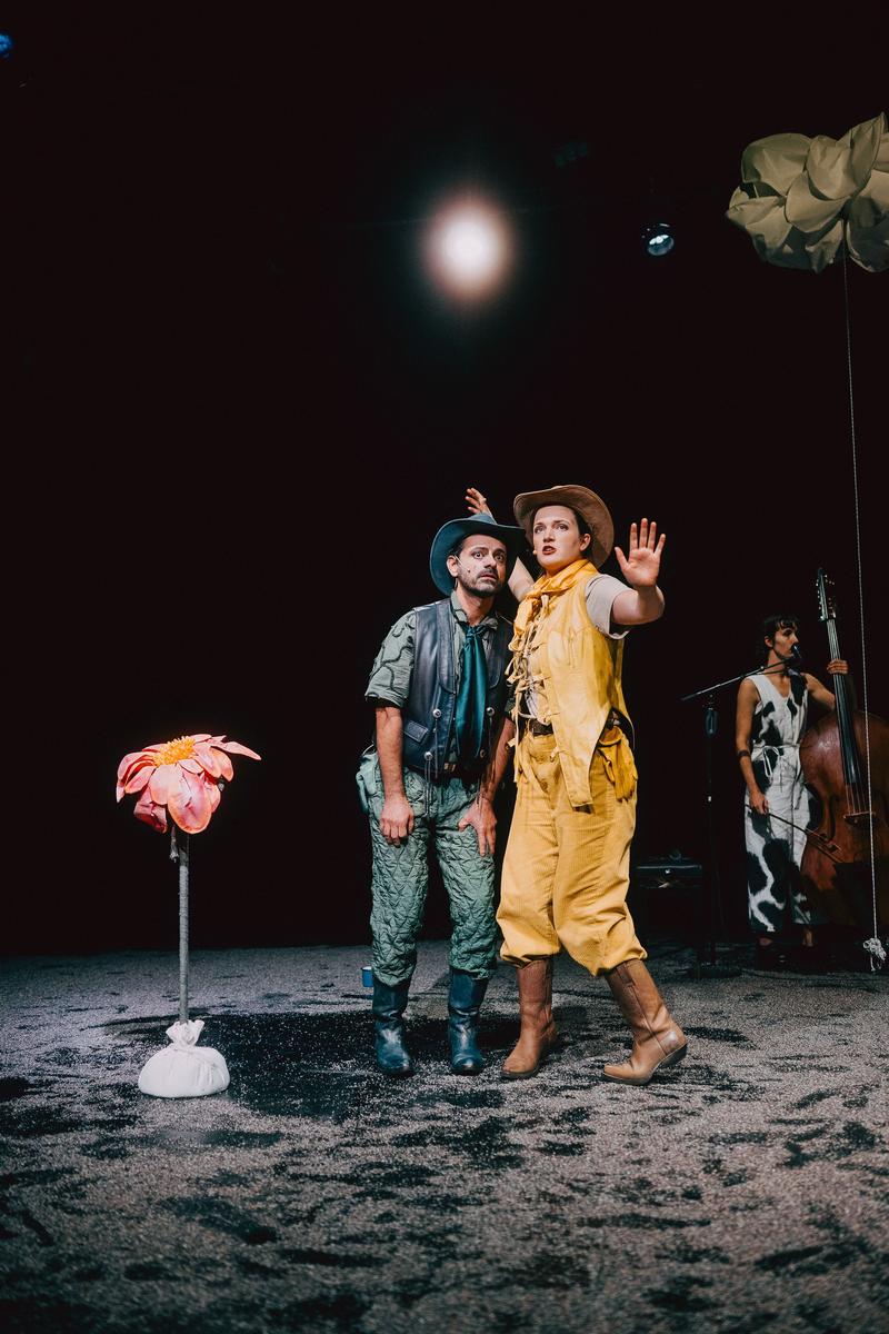 Am 24. Juni wird das Südwindfestival im theater pfütze mit einer Vorstellung von „Aus heiterem Himmel“ eröffnet