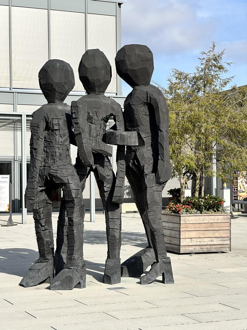Georg Baselitz: BDM-Gruppe, 2012, Patinierte Bronze