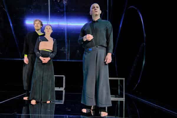 Metropoltheater München mit dem Stück (R)evolution zu Gast im Theater Schweinfurt