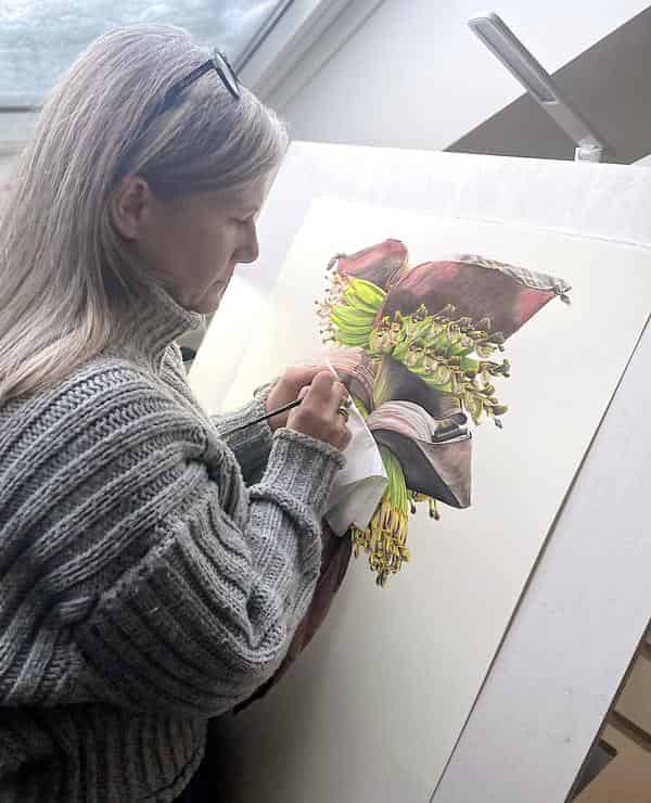 Katja Katholing-Bloss beim Malen 