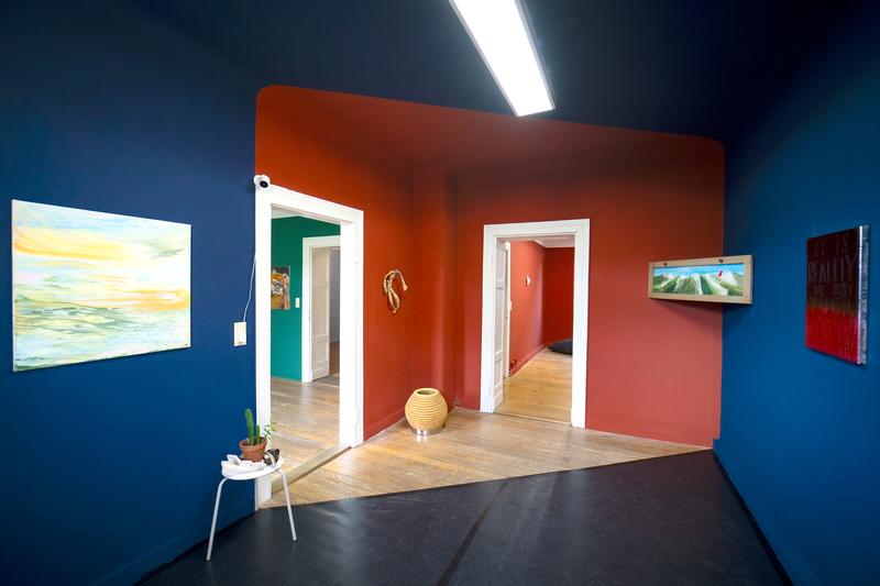 Ein Blick in die Ausstellung „Paranormale Tendenzen“