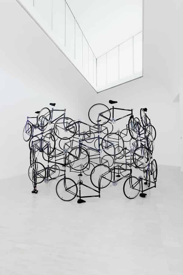 Ai Weiwei: Forever Bycicles, 2003, Privatsammlung