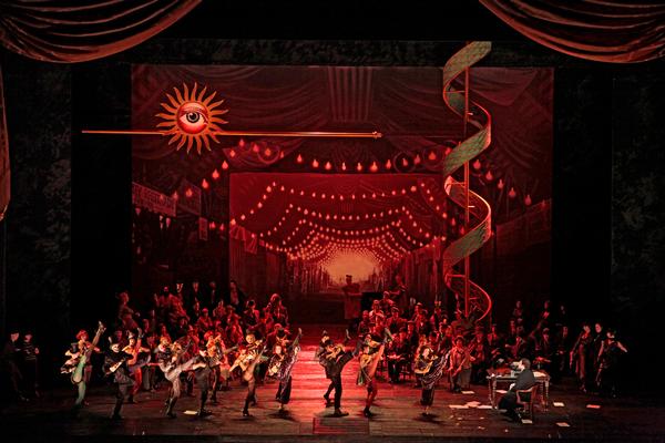 Eine Szene aus Offenbachs „Les Contes d' Hoffmann“