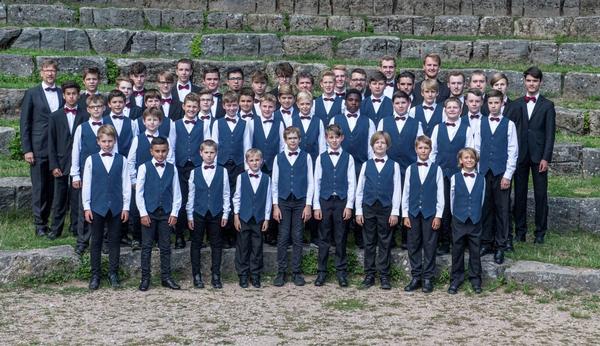 Anfang Dezember heißt es in der Stadthalle am Schloss „Aschaffenburger Advent“ mit dem Wiesbadener Knabenchor