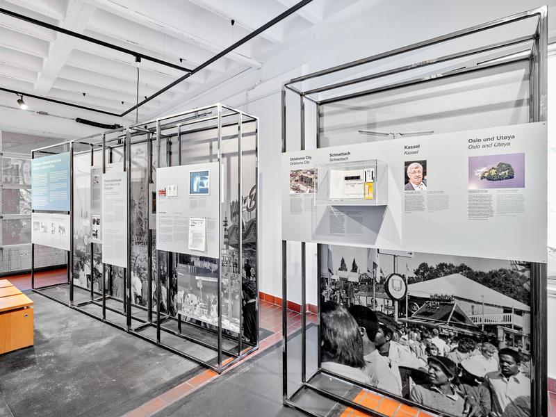 Einblick in die Ausstellung „RECHTSTERRORISMUS Verschwörung und Selbstermächtigung – 1945 bis heute“