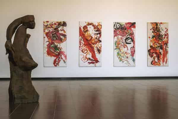 Die Ausstellung Schwerkraft-Fliehkraft