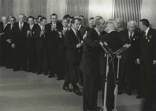 Leonid Breschnew und Erich Honecker, 30. Jahrestag der DDR, Ost-Berlin, 1979