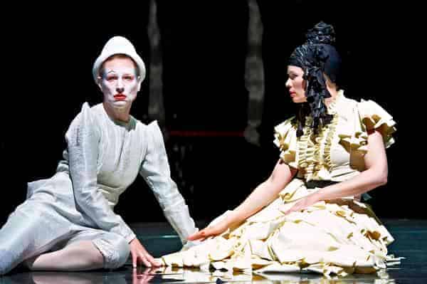 Brechtfestival Augsburg, Gastspiel „Der Auftrag“ / Schauspiel Hannover 