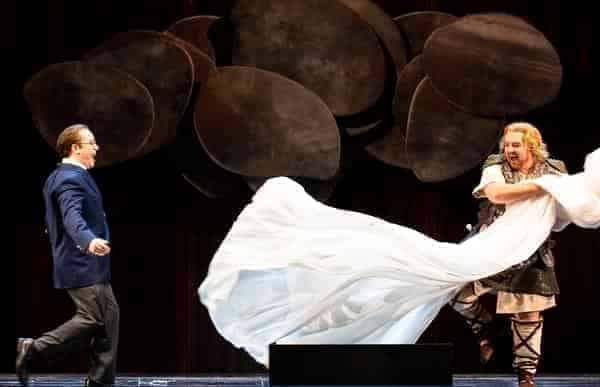 Szene aus „Die Götterdämmerung“ an der Deutschen Oper Berlin