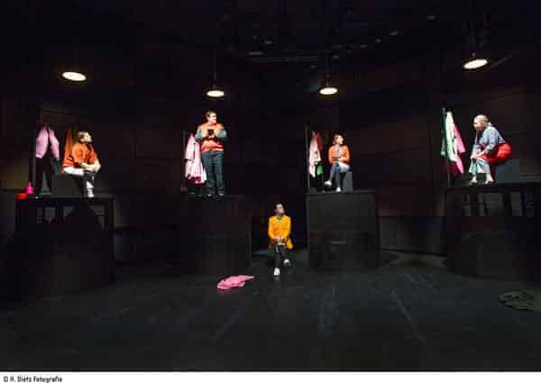 Theater Hof: Status Quo