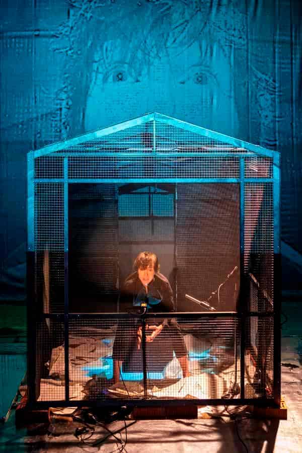 kleines theater KAMMERSPIELE Landshut: Die Wand
