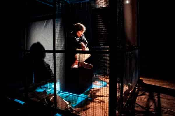 kleines theater KAMMERSPIELE Landshut: Die Wand