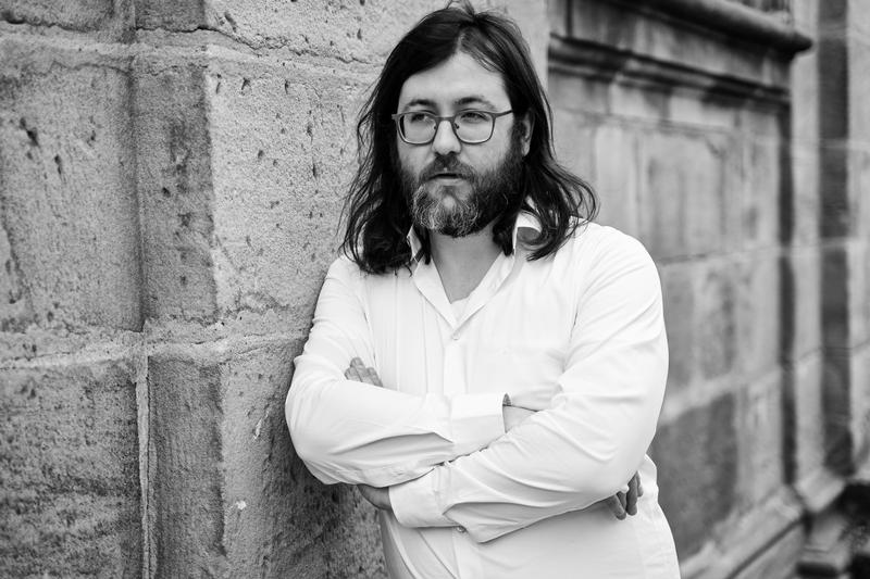 Der Erlanger Pianist Christoph Orendi gibt eine musikalische Kurzinterpretation