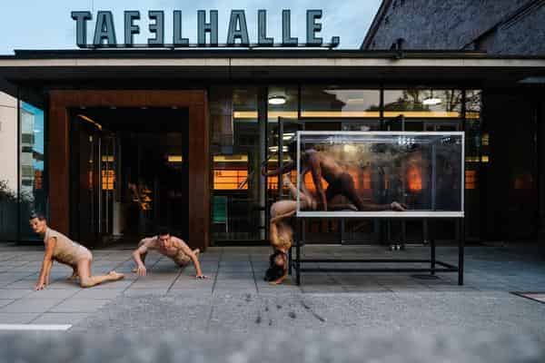 In der Tafelhalle zu sehen: Curtis & Co - dance affairs / EveryBody: Exploring Borders - moving on