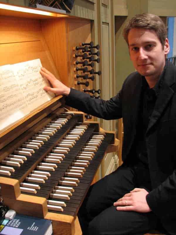 Organist Christian Heidecker