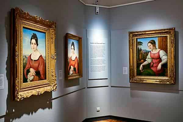 Blick in die Studioausstellung „Schön wie ein Schadow. Das Porträt der Fortunata von Friedrich Müller“