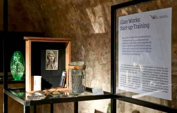 Im LABOR: Die Ausstellung „Glass Works“