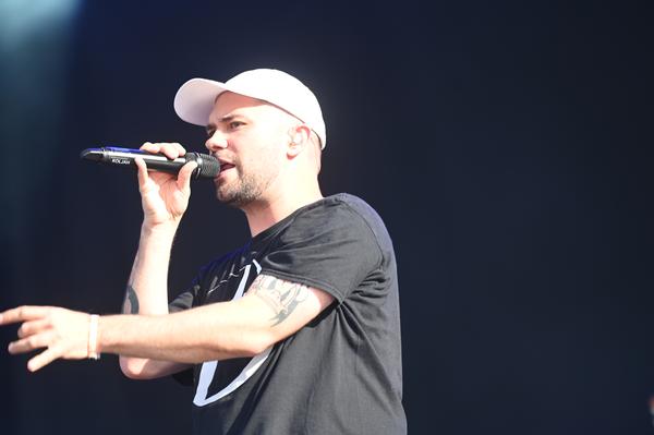 Koljah als Frontmann kann Abriss - aber auch nachdenklich