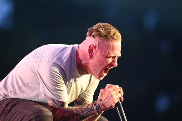 What an awesome Gig! Corey Taylor brachte die Mandora-Stage zum kochen. Und kommt nächstes Jahr mit Slipknot direkt wieder!