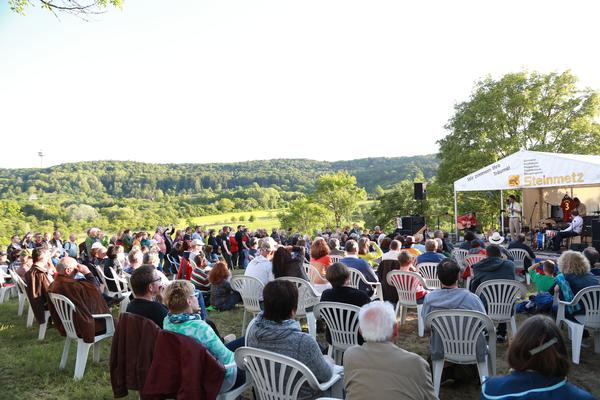 Edzerdla 2016 - Gankino Circus auf der Streuobstbühne