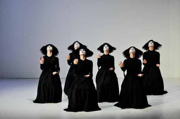 Ballett mit Frauen