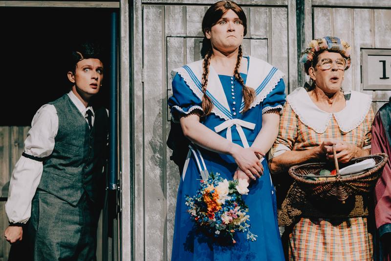 Das ETA Hoffman Theater ist mit „Kafkas Erzählungen“ zu Gast