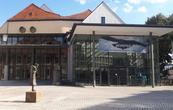 ETA Hoffmann Theater Bamberg, Außenansicht