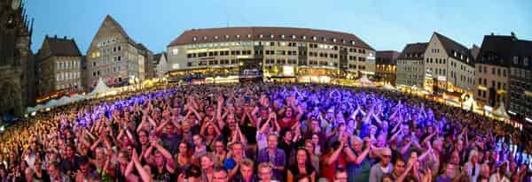 Bardentreffen am Hauptmarkt, Nürnberg