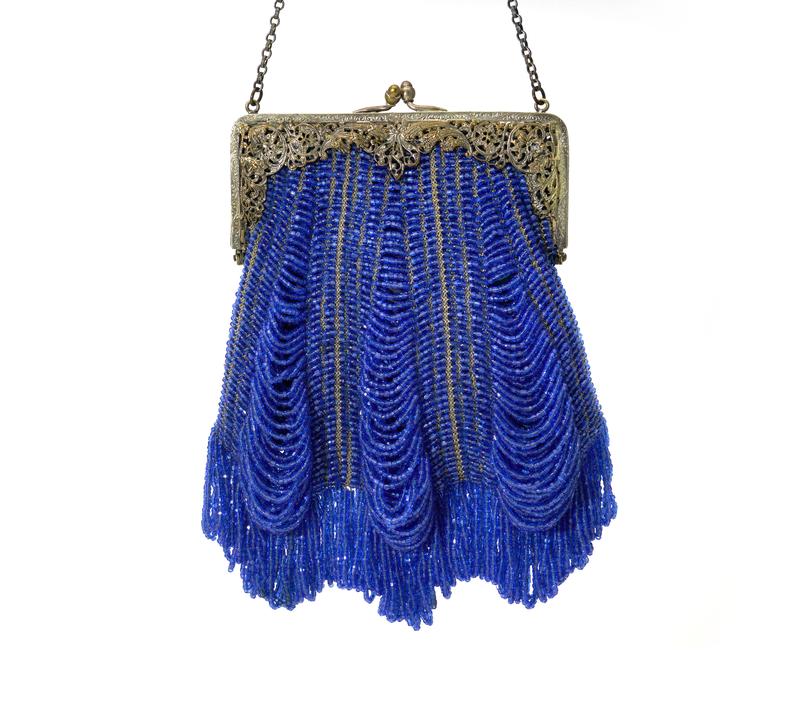 Flapper-Tasche mit Perlenbesatz, 1920 Jahre, Silber, Glasperlen