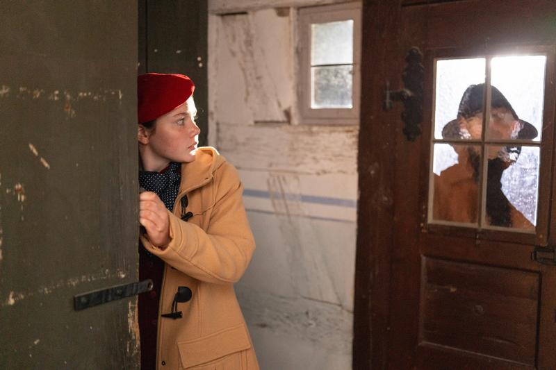 In „Wetterleuchten“ nimmt das FLT sein Publikum mit auf eine Reise in die Mitte des letzten Jahrhunderts