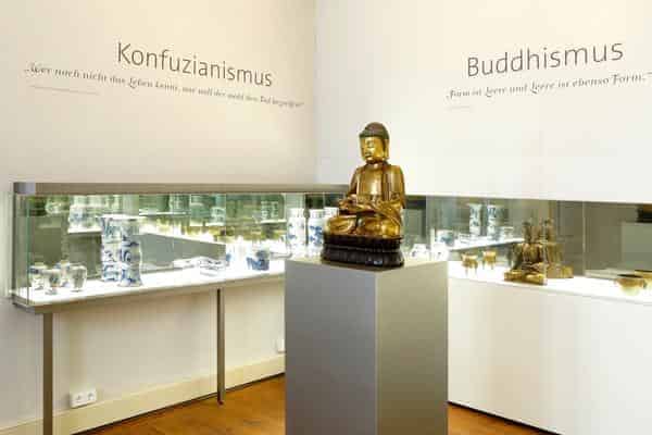 Neu aufbereitete, einzigartige Sammlung ostasiatischer Kunst 