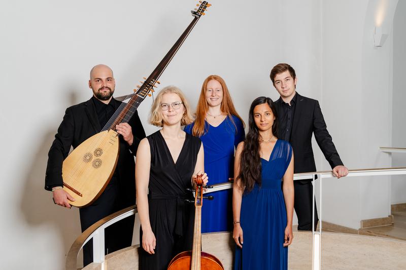 Ensemble canto chiaro