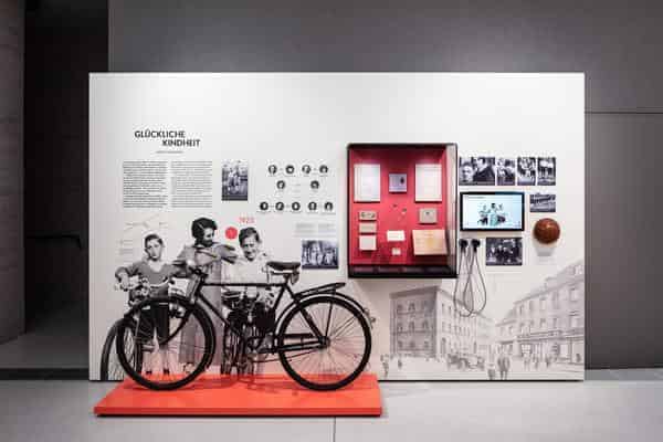 Blick in die Ausstellung