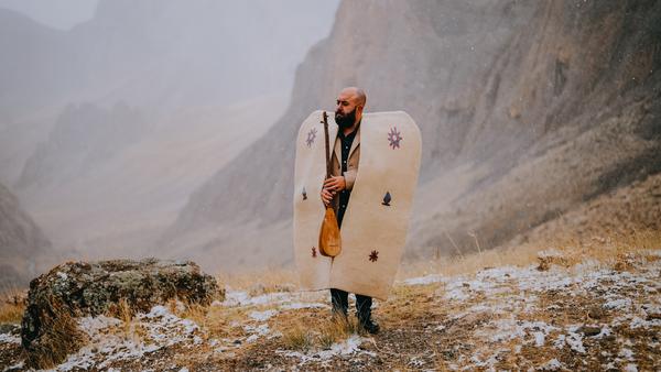 Erdem Pancarci & Friends geben am 16. März ein Bağlama-Konzert zum Besten