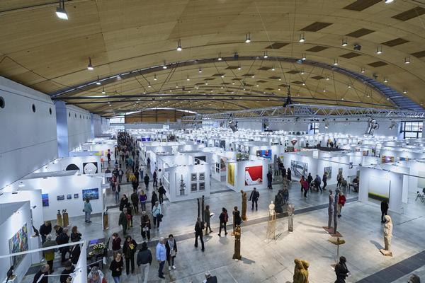 Impressionen von der art karlsruhe 2024