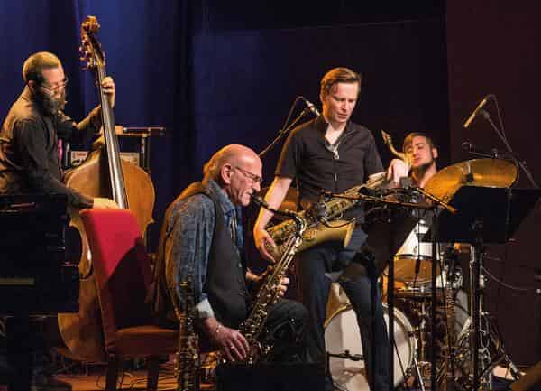Nathan Ott und Saxophonlegende Dave Liebmann gastieren am 7. Dezember im Bayreuther Bechersaal.