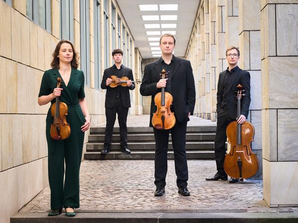 Eliot Quartett /Ensemble 2024