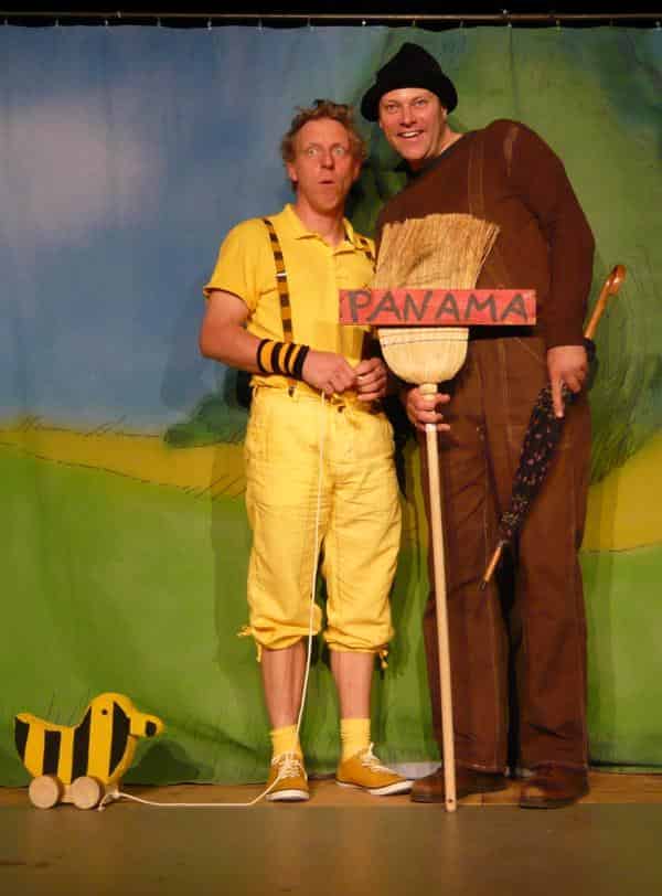 Tiger und Bär im Chapeau Claque