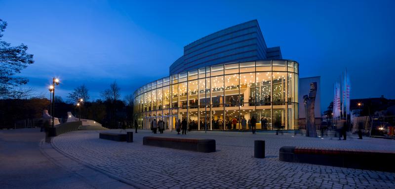 Konzerthalle Bamberg mit neuem Foyer