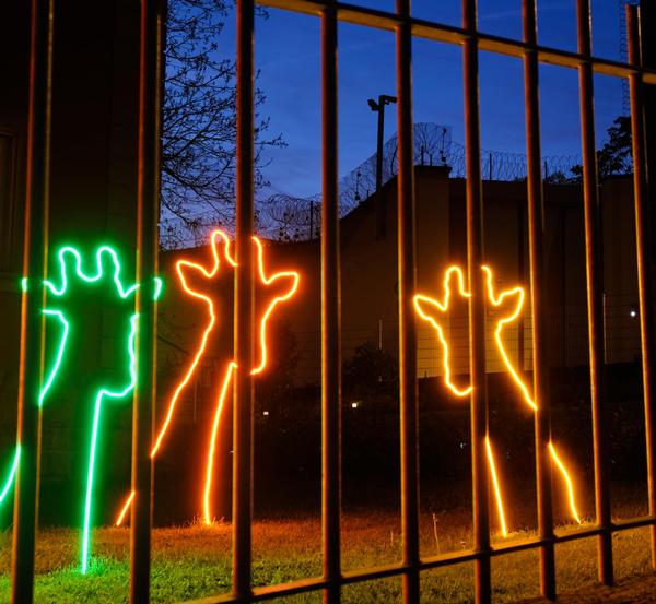 KRONACH leuchtet 2024: „Giraffen“ von Wolfgang Flammersfeld und World of Lights