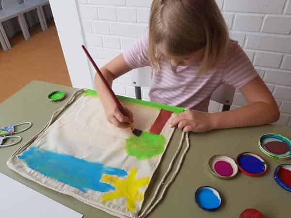 Kreativ im Spielzeugmuseum