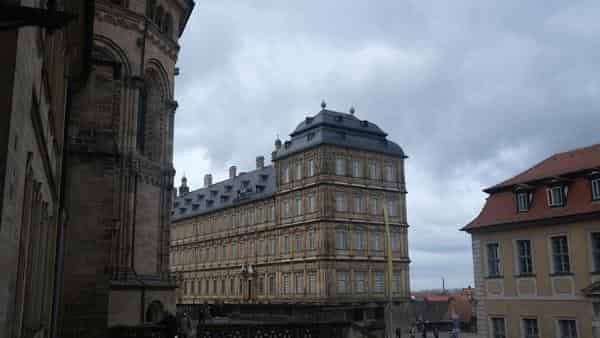 Blick vom Diözesanmuseum auf die Neue Residenz