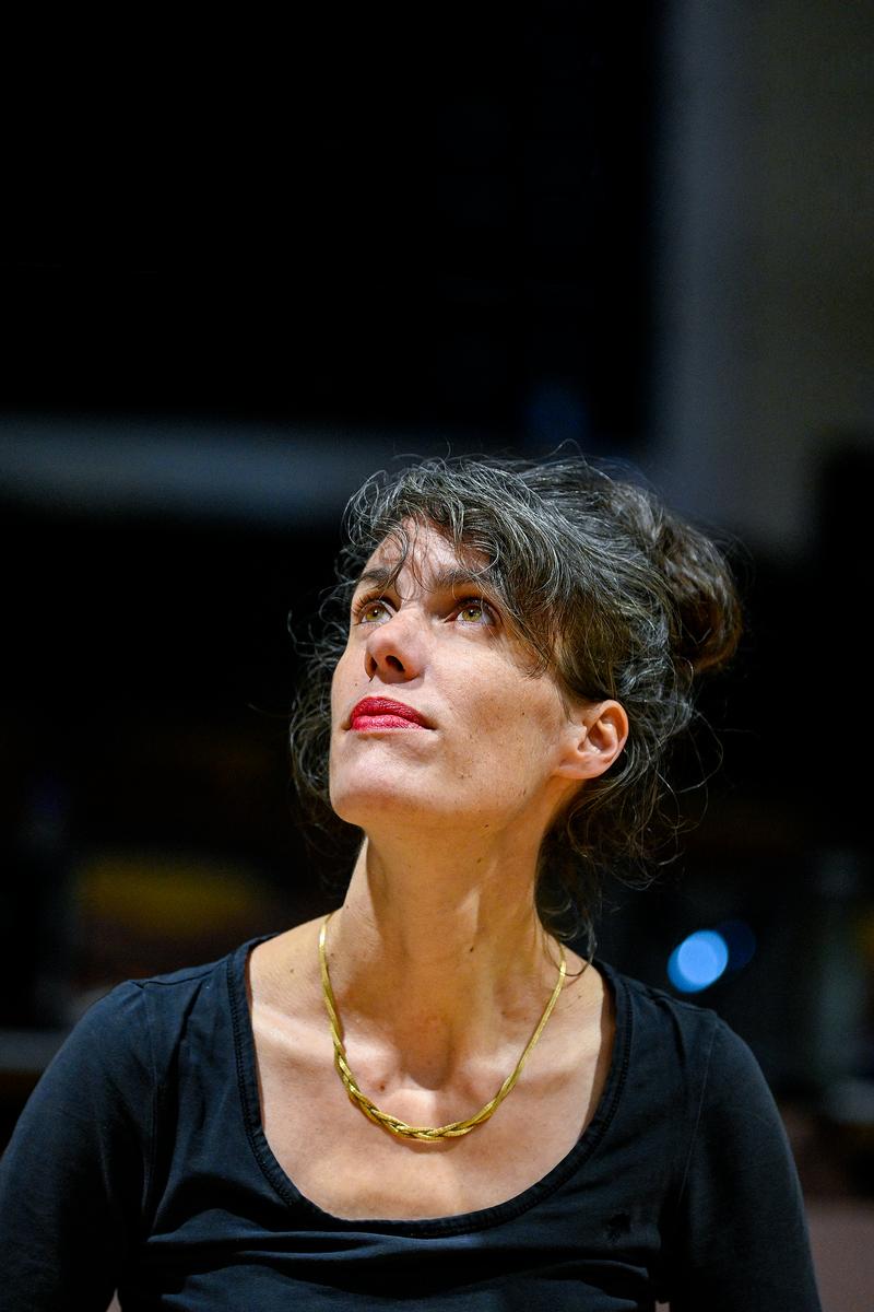 Laura Linnenbaum inszeniert Kafkas Roman am Staatstheater N&uuml;rnberg
