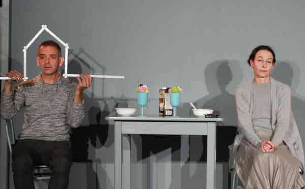 Habe Häuschen. Da würden wir leben. im Theater Ansbach