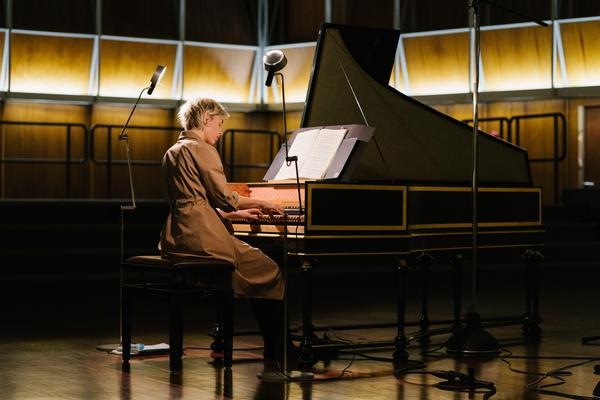 Flóra Fábri tritt beim Güldenen Herbst, dem Festival Alter Musik auf