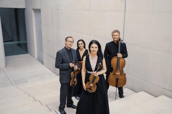 Am 6. Juni begeistert das international gefragte Minguet Quartett beim Frühling in Schloss Seehof