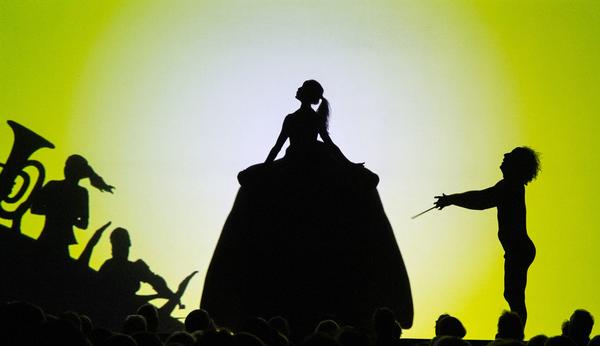 Moving Shadows geht mit neuem Programm „Our World!“ auf Tour